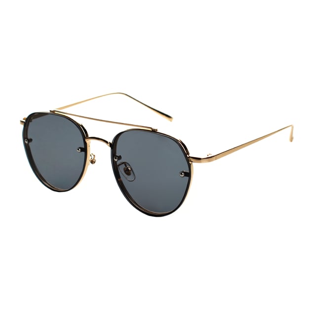 Must Have unisex sunglasses with a round design and metal frame, which provide a sophisticated and modern style.

 Equipped with polycarbonate lenses with UV 400 protection, they block 100% of UVA and UVB rays, providing excellent eye protection in bright environments.

 The round shape adds a vintage and versatile touch, ideal to complement any look.

 They include the Must Have logo engraved on the temples and on one of the lenses, adding a distinctive detail.

 They come with a soft cleaning cloth to keep your lenses spotless and a protective case to store them safely.

 Perfect for complementing any look, these glasses are ideal for those looking for protection and style in one piece.
 Measures: Lens height: 50 mm, Lens width: 52 mm, Bridge: 19 mm, Temples: 142 mm
 Composition: Metal
 Care:
- Wash only with water or, if necessary, a mild soap.
 - Dry with a soft cloth to avoid scratches.
 - Avoid contact with harsh surfaces or abrasive liquids.