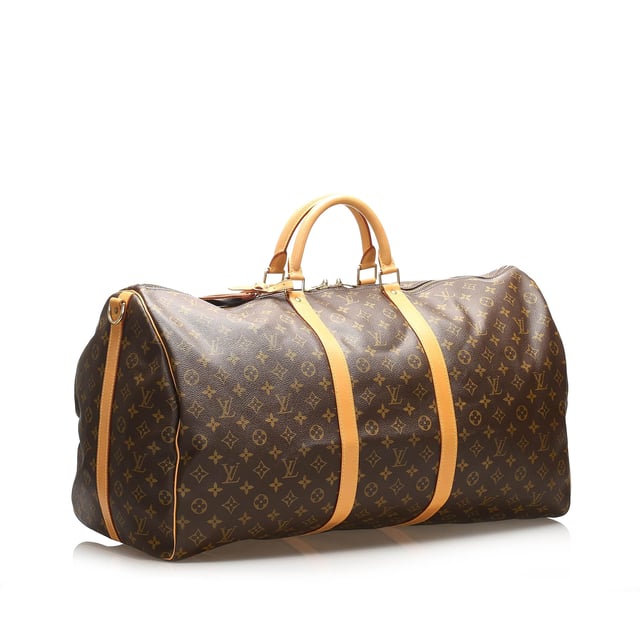VINTAGE. RRP AS NEW. The Keepall Bandouliere 60 features the Monogram canvas body with vachetta trim, rolled vachetta handles, a detachable flat strap, and a two-way top zip closure.Exterior back is discolored. Exterior bottom is discolored. Exterior corners is discolored and scratched. Exterior front is discolored. Exterior handle is discolored. Exterior side is discolored. Buckle is scratched and tarnished. Zipper is scratched and tarnished.

Dimensions:
Length 34cm
Width 60cm
Depth 26cm
Hand Drop 34cm
Shoulder Drop 120cm

Original Accessories: Name Tag

Serial Number: TH0957
Color: Brown
Material: Canvas x Monogram Canvas x Leather x Vachetta Leather
Country of Origin: France
Boutique Reference: SSU92452K1407


Product Rating: GoodCondition

To help provide you with a wider range of products, this item will be shipped to you from an international warehouse. This means that the delivery may take a little bit longer than usual. Tracking details will be provided for you inside your dispatch email and in your account