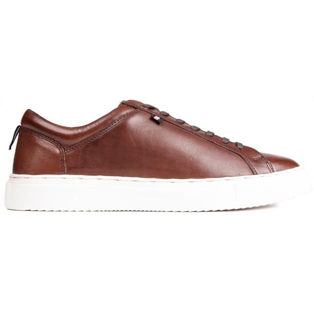 Mens brown Silver Street holden trainers, manufactured with leather and a rubber sole. Featuring: cushioned innersole, padded ankle collar, cup sole and heel branding.