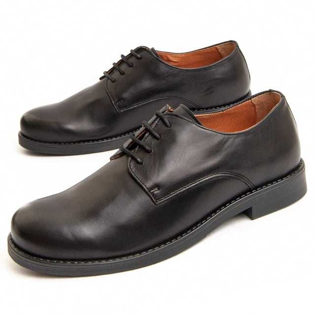 Hecho en España. Garantía Purapiel, 10 años de garantía. Zapato de cordones clásico para hombre. Fabricado en cuero 100% natural libre de Cromo VI. Materiales de máxima calidad. Suela de goma antideslizante. Plantilla acolchada. Fabricado por otras marca para nuestra marca.