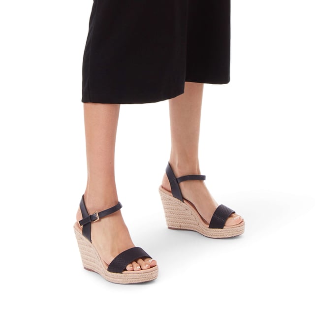 Miss kg paulina outlet wedge sandals