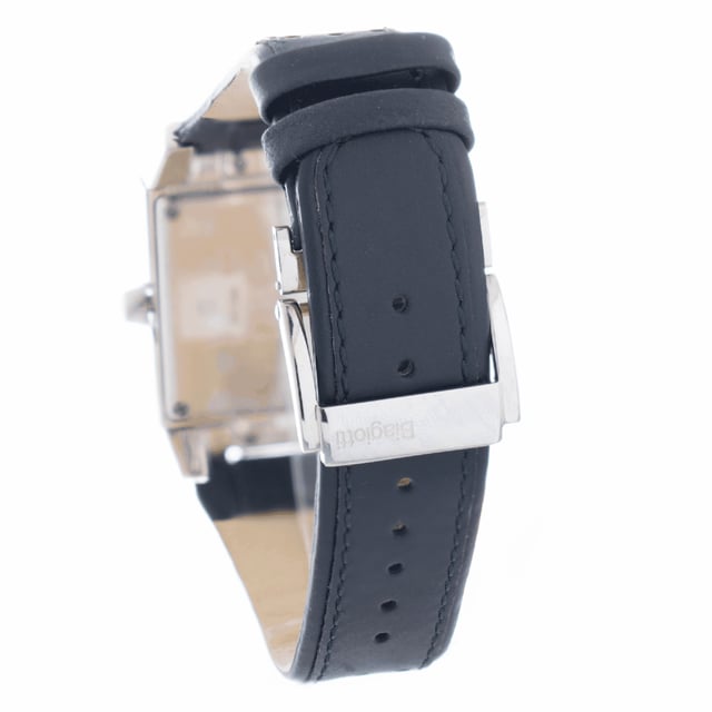 Laura Biagiotti LB0035M-02 - Unisex Uhr Quarz aus Edelstahl• Material: Edelstahl• Glas: Mineral• Armband: Leder• Farbe: Silber• Wasserbeständigkeit: 0 m (0 ATM)• Gehäusegröße: 36 mm