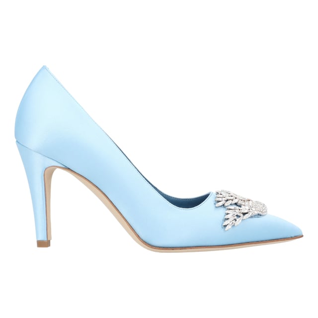 Light blue satin pumps from Manolo Blahnik. The Palos pumps are made of light blue satin, featuring a clear crystal dove embellishment with red embellished eye detail, set on a block high heel measuring 90mm.
Leather sole
True to size
Made in Italy
Measurements: 
Height: 90 mm