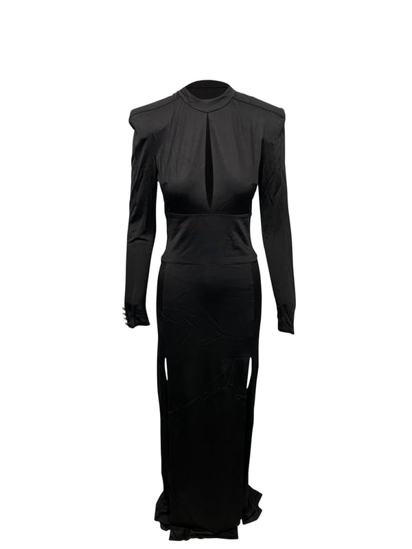 VINTAGE, RRP AS NEW
Balmain is famous for its shoulder pads and figure-accentuating looks. This black dress with front cut out speaks about Balmain. Pair it with heels to look more stunning. 

Balmain Cut Out Dress with Side Slit in Black Viscose
Color: black
Material: Cellulose fibre | Viscose
Size: FR38
Condition: excellent
Sign of wear: No
SKU: 94185
