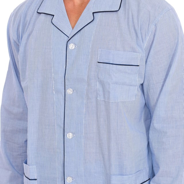 Kisses&Love long sleeve pajamas and long pants.
 Shirt with main button closure.
 Long pants with elastic waistband adjustable with a button.
 Side open pockets.
 Seams seen in tone.
 Composition: 100% cotton
 Care:
Wash at maximum temperature 30º.
 Do not use bleach.
 Do not use dryer.
 Do not iron.