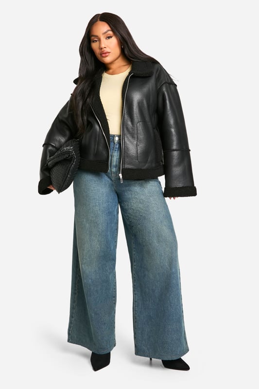 boohoo PlusYou&rsquo;ll find full on fashion for the fuller figure with the boohoo Plus range. Delivering directional designs for UK sizes 16 to 24, this ultra-flattering collection combines perfectly proportioned fits with statement styles so that you can stay on top of this season&rsquo;s trends.