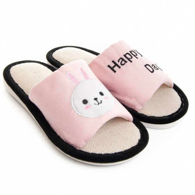 Zapatilla de casa para mujeres. Ajuste cómodo. Plantilla acolchada. Suela antideslizante. Costura reforzada. Fabricado por otras marcas para nuestra marca.