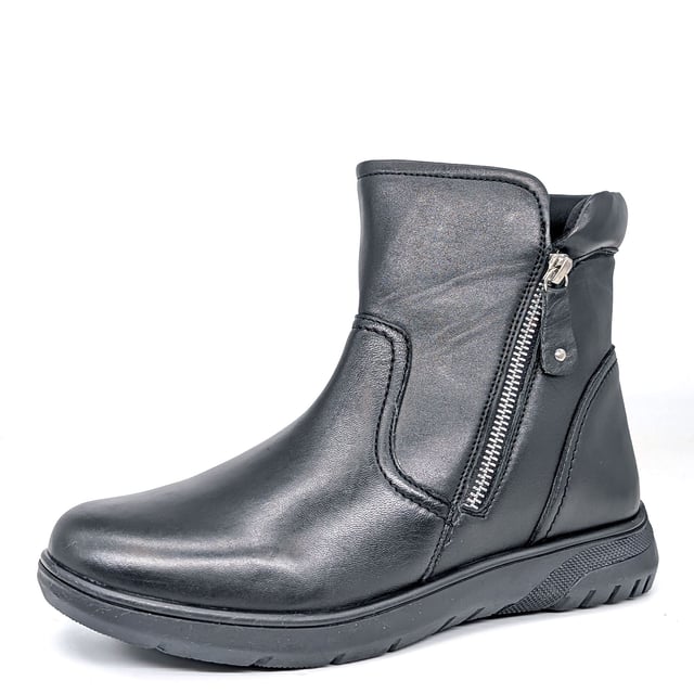 Discover the Dr Keller Laurel Zip Up Ankle Boots, offering a stylish yet comfortable style with a double zip fastening to slip the boots on & off with ease. These soft leather boots offer a wide fit and are perfect for both smart & casual occasions alike.