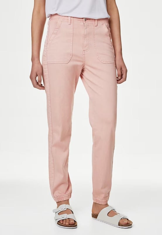 M&S soft cotton-blend chino joggers offer a modern slim fit with added stretch for flexibility. Designed for comfort, they feature an ankle-grazer length and a smart button and zip fastening. Available in Short (26"), Regular (28"), and Long (30") inseams. So we can bring you the very best product and pricing these jeans are ex M&S branded so tags and labels have been removed but rest assured the product branding is still visible and the high M&S quality remains..
