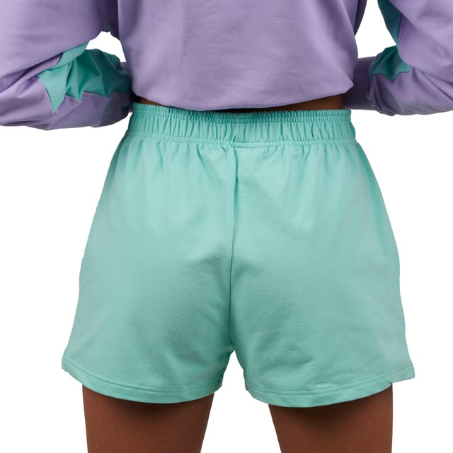 De #SuperbTotalLook waarmee je je op elk moment en in elke situatie jezelf kunt voelen. Een total look in pastelkleuren waarmee je je gelukkig kunt voelen en kunt genieten, zonder aan iets anders te denken, van de essentie van een felbegeerde zomer. Be Happy is de nieuwe Superb collectie voor elke dag, voor alle momenten. Be Happy is jezelf zijn, je vrij voelen.

 Kenmerken:

 Korte shorts met steekzakken
 Biezen in verschillende kleuren
 Schitterend geborduurd logo, voor een contrast van pastelkleuren
 Rubber in de taille
 Gemaakt en ontworpen in Barcelona door het Superb team
 Ons model Valeria is 1.69m lang en draagt maat S.

 Samenstelling:
 96% katoen
 4% elastaan
 Samenstelling: 96% katoen
 4% elastaan
 Onderhoud:
Wassen op maximum temperatuur 30º.
 Strijken op lage temperatuur.
 Je kunt een droger gebruiken.
 Geen bleekmiddel gebruiken.