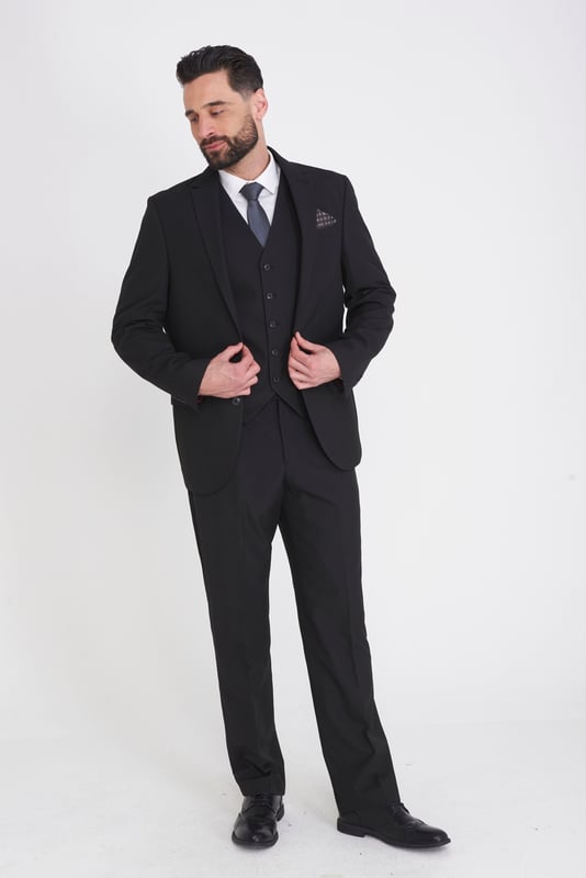 Carter & Jones Black Big & Tall Three Piece Tailored Fit Suit