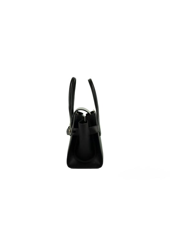 Style: Michael Kors Carmen Medium Flap Satchel Bag (Black)
  Material: Saffiano and Smooth Leather
  Features: Inner Zip and Slip Pockets Convertible Adjustable/Detachable Crossbody Strap Magnetic Flap Closure
  Measures: 27.94 cm W x 19.68 cm H x 12.7 cm D