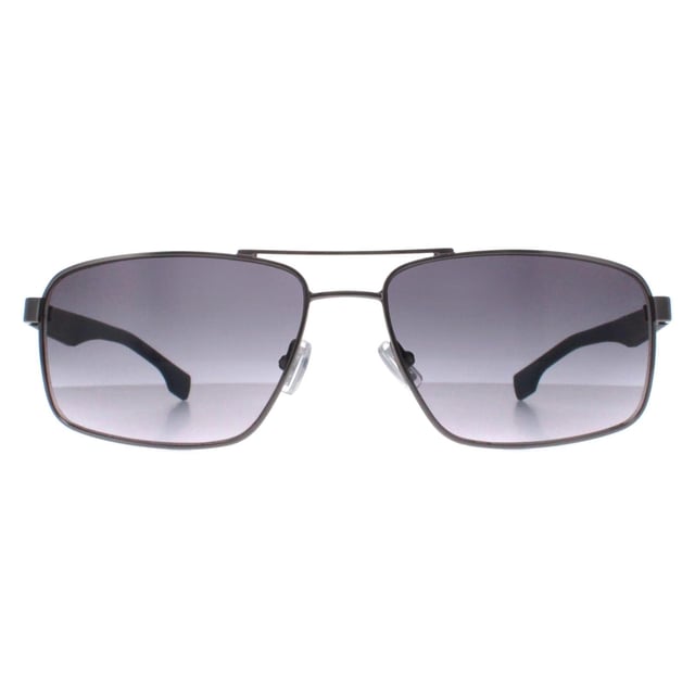 Las gafas de sol Hugo Boss Aviator Hombre Azul Rutenio Azul BOSS 1580/S son un testimonio de elegancia refinada y artesanía superior, perfectas para el individuo exigente. Estas gafas de sol presentan una sofisticada montura elaborada en metal de alta calidad, que garantiza su durabilidad y un ajuste cómodo. Su elegante diseño se complementa con unas lentes avanzadas que ofrecen una protección excepcional frente a los dañinos rayos UV.