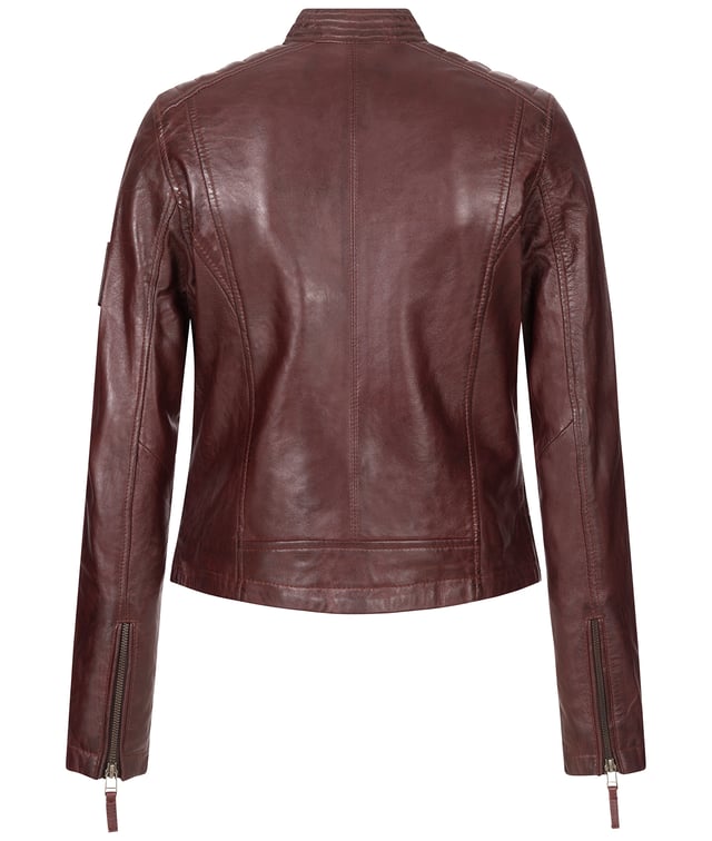 Die Lederjacke, das Synonym für die Alltagsjacke, kann im Sommer oder Winter getragen werden, mit Jeans oder in Kombination mit einer schicken Hose – es ist einfach die Jacke, die jeder in seinem Kleiderschrank braucht. Die Damenlederjacken der Marke 'Rock Creek' sind in verschiedenen Modellen erhältlich, ob klassisch, ausgeflippt, vom feinen Casual- bis zum hart rockigen Look, wir bieten Ihnen alles an. Mit dem Jacken-Modell D-481 werden Sie bestimmt die richtige Wahl treffen. Die Lederjacke ist eine klassische Casual-Jacke mit Stehkragen und Reißverschlüssen an den Armenden, sie ist sehr geschmeidig und hat ein super lässiges Tragegefühl.
