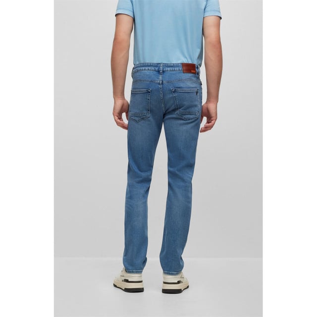 cozy handfeel - subtle wash treatment for casual look