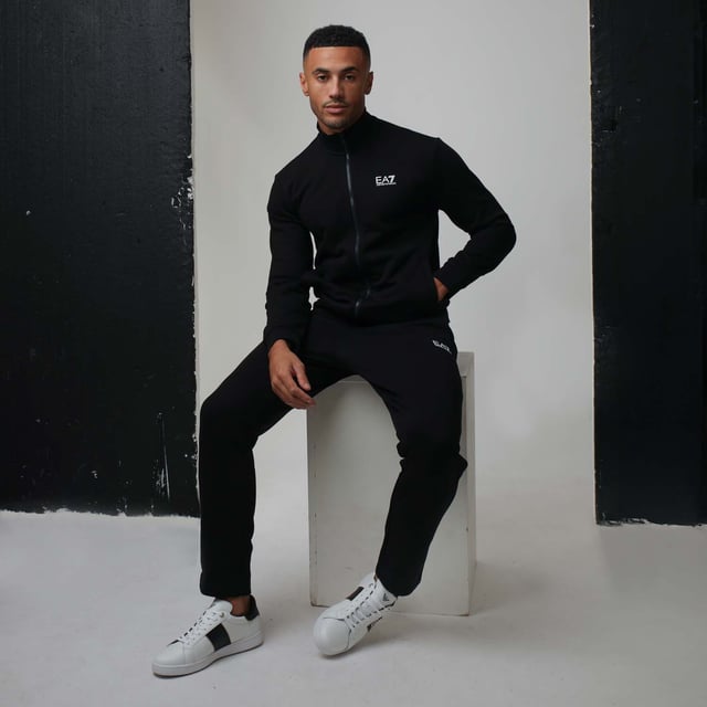 EA7 Emporio Armani ブラックセットアップジャージ エンポリオアルマーニ専門 EA7 海外限定 ジャージ メンズ 専門