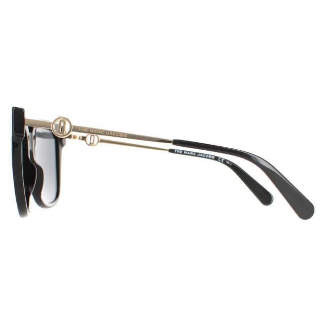 Marc Jacobs Square Womens Black  Grey MARC 580/S  Sunglasses are a elegant square style crafted from lightweight acetate. The one piece nose pads and plastic tips ensure all day comfort while the metal temples feature the Marc Jacobs logo for authenticity.