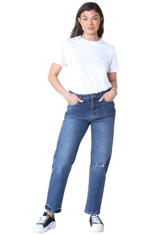 MYT Ladies Straight leg jeans are a staple that all women should have in their wardrobe. - -. Designed with good stretch denim for added flexibility and ease of movement . - -. The high, cinched in waist of these Autograph jeans works to pull you in around the middle, and the wider straight leg with slightly curved side seams suits most body types and gives a flattering silhouette. - -.  Made from a responsibly sourced cotton mix and featuring an on-trend rip in the knee, these high waisted jeans are comfort and style in one.. - - .   Size 10 is 28 inches waist. - - . . . - - .   Size 12 is 30 inches waist. - - . . . - - .   Size 14 is 32 inches waist. - - . . . - - .   Size 16 is 34 inches waist. - - . . . - - .   Size 18 is 36 inches waist. - - . . . - - .   Size 20 is 38 inches waist. - - . . - - . Size 22 is 40 inches waist. - - . . . - - . Size 24 is 42 inches waist. - - . . . - - .
