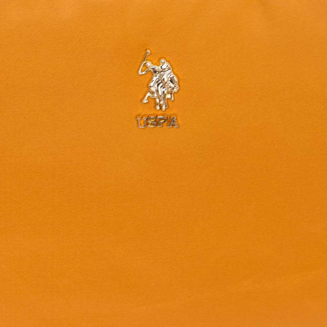 Crossbody bag U.S. POLO ASSN.
 Synthetic.
 Zipper closure.
 Back pocket with zipper closure
 Front interior: Two open pockets.
 Back interior: One zipper pocket.
 Adjustable strap.
 Interior lining with brand print.
 Brand logo on the front.
 Seams seen in tone.
 Measures: 24x17x8cm
 Composition: 80% Nylon, 20% Polyurethane
 Care:
Clean with a wet cloth.