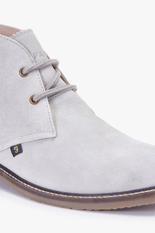 Farah desert boots top