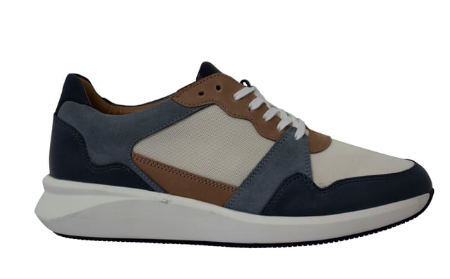 Clarks Un Rio Run Womens White Blue Trainers