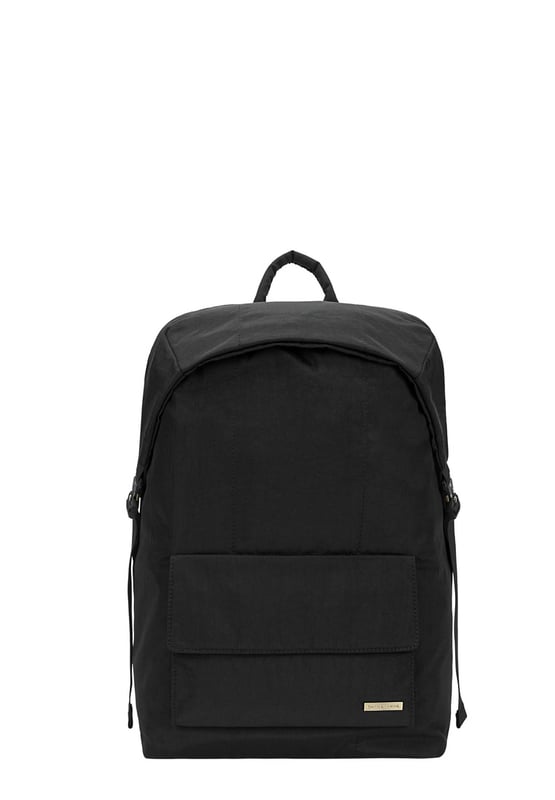Cut from our signature nylon, the Flapover Nylon Backpack’s adjustable flap over opening provides easy access to your essentials with a secure double clip fastening. Inside there is ample space for a 15” laptop, twinned with external front and rear pockets for additional storage options. Features: , Flap over opening, Internal drawstring opening Front flap over zip pocket, Rear zip pocket, Internal flap over zip pocket SMITH & CANOVA antique brass logo, Branded antique brass zips, Padded grab handle, Adjustable padded backpack straps, Internal 15 inch padded laptop sleeve, Internal zip pocket, 2 Internal mobile phone slip pockets - fits normal and plus size smart phones, 2 Internal pen slip pockets Style Ref: 92680 BLACK