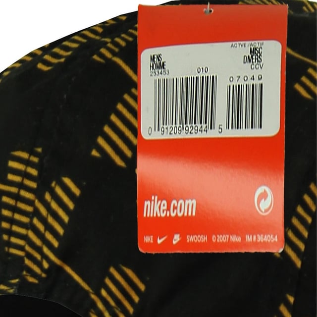 Nike Fusion Graphic Logo Black Yellow Adjustable Mens Cap 253453 010