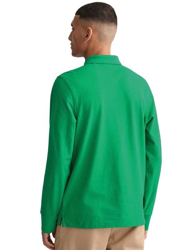 Gant Mens Designer Long Sleeve Polos feature the brands Logo, a Button-Down Collared Neckline. Crafted With 100% Cotton, these Lightweight and breathable Regular Fit Polos are Suitable for Casual or Workwear.