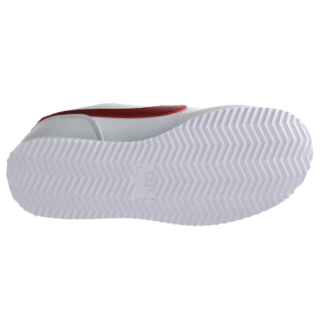 De binnenkant van deze schoenen is gevoerd met zacht materiaal voor optimaal comfort. Perfect voor elke dag!