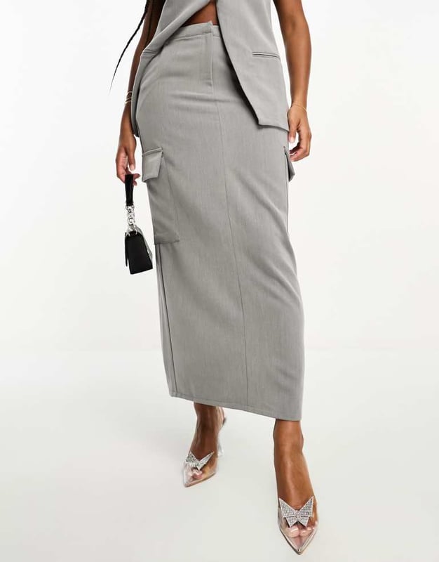 Skirts by Kaiia Part of a co-ord set Top sold separately High rise Pocket details Kick split Regular fitSold By: Asos