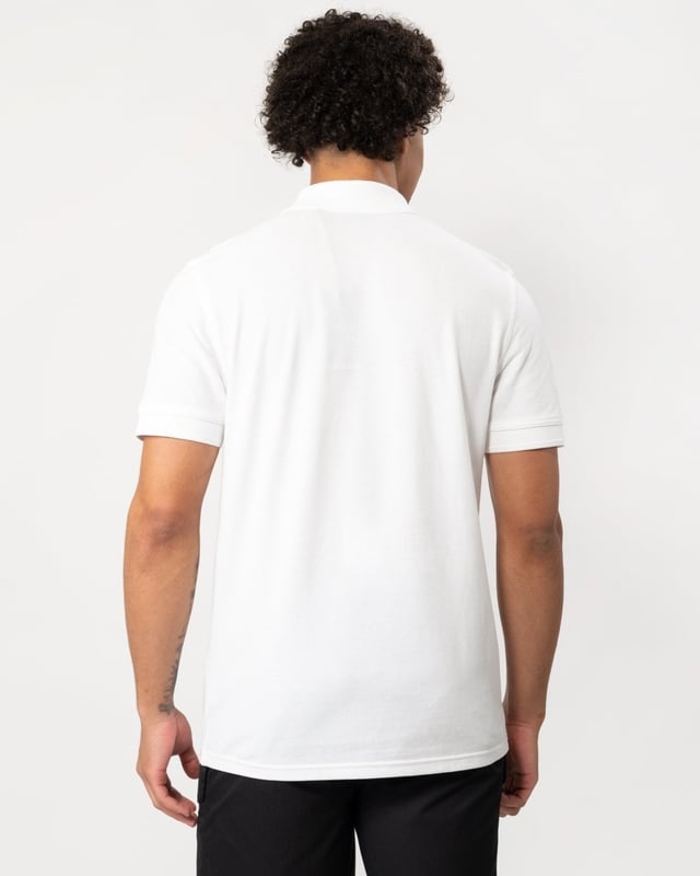 A sporty polo shirt cut to a regular fit in salt-washed piqué with a tonal logo print at the left chest by BOSS Menswear.
Regular fitFlat-knit collarNumber of buttons: 2Short sleevesFlat-knit cuffsStandard length
100% Cotton
50507813
