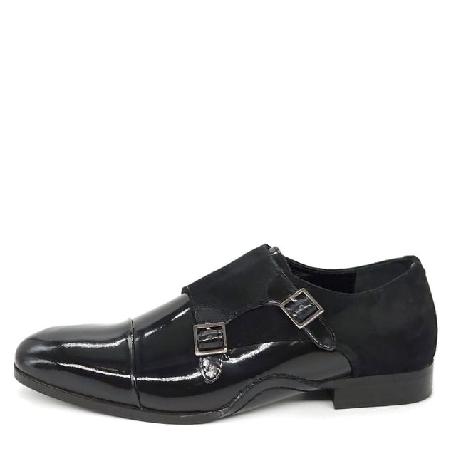 The perfect partner to formal attire, the Redbridge Monk shoes feature a double strap with buckle fastenings for a secure fit, finished in a suede and patent leather for a polished look.