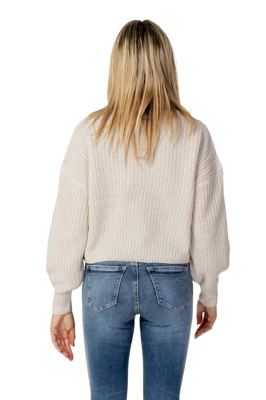 Brand: Only Gender: Women Type: Cardigan Season: Fall/Winter  PRODUCT DETAIL &bull; Color: beige &bull; Pattern: plain &bull; Fastening: buttons &bull; Sleeves: long  COMPOSITION AND MATERIAL &bull; Composition: -100% acrylic