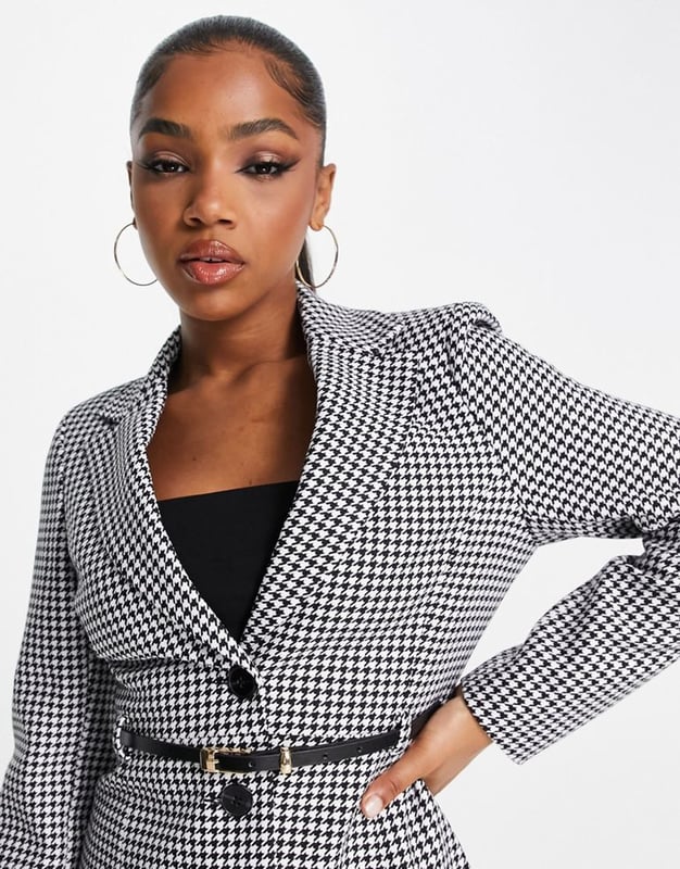 Miss Selfridge fitted cropped peplum blazer with belt in mono