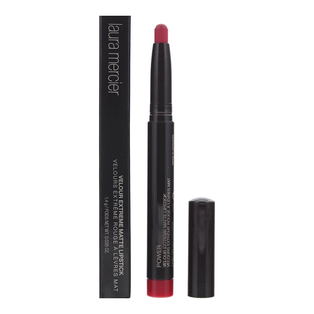 A creamy ultra-matte lipstick by Laura Mercier, Velour Extreme Matte does not disappoint in pigmentation or texture. Delivered in 24 extreme bright bold seductive shades, and formulated with conditioning and hydrating properties, this matte lipstick will not leave your lips feeling dry or cracked but soft and velvety and bursting with personality. The thin long applicator makes precise and easy application and promises not to take up too much room during travel.