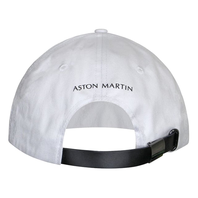 Aston Martin Formula One Oficial del equipo blanco masculino: el último accesorio para los entusiastas del automovilismo y los fanáticos del icónico equipo de Fórmula Uno de Aston Martin. Este límite muestra su apoyo al equipo y le permite canalizar el espíritu de las carreras con estilo.

La gorra blanca masculina de Aston Martin Formula One viene en un color blanco limpio y clásico, lo que refleja la elegancia y la sofisticación del equipo. El telón de fondo blanco sirve como el lienzo perfecto para mostrar el logotipo del equipo y otros elementos de marca.

Hecho a mano con atención al detalle y materiales de alta calidad, esta tapa ofrece un ajuste cómodo y duradero. La tela es transpirable, asegurando que se mantenga fresco y cómodo, ya sea que asista a una carrera de Fórmula Uno o simplemente disfrute de un día soleado al aire libre.

El límite muestra con orgullo el logotipo oficial del equipo de Fórmula Uno de Aston Martin en el frente, simbolizando la herencia del equipo y la excelencia deportiva. El logotipo icónico es una marca de autenticidad y muestra su lealtad al equipo.

Diseñado con una correa ajustable en la parte posterior, la gorra de equipo oficial de Fórmula Uno de Aston Martin permite un ajuste personalizado y seguro para todos los tamaños de cabeza. El pico estructurado proporciona sombra del sol mientras mantiene una apariencia deportiva y moderna.

Ya sea que esté en la pista de carreras, animando desde casa o simplemente pase por su día, la gorra blanca del equipo masculino de Aston Martin Formula One es el accesorio perfecto para mostrar su apoyo al equipo y expresar su pasión por el automovilismo.

Abraza la adrenalina y la emoción de las carreras de Fórmula Uno con este límite oficial del equipo, y deja que sea un símbolo de tu amor por Aston Martin y la emoción de la competencia de automovilismo más prestigiosa del mundo.