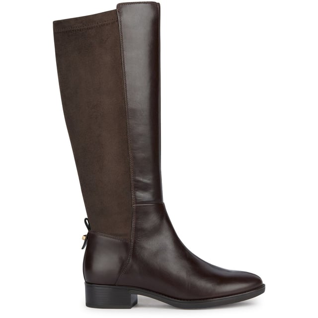 Drawing inspiration from an equestrian aesthetic, Felicity is a casual-looking boot for women. Versatile and comfortable, it has been crafted from leather and stretch microfibre and will prove to be a perfect complement to everyday looks.