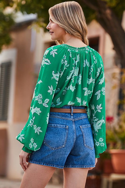 The top you’ve been scrolling for
Cut for a comfy relaxed fit
Chic notch neckline with contrast stitch detail
Dreamy blouson sleeves
Mood-lifting floral print you won't find anywhere else
Balance our the floaty fabric with skinnies or tailored trousers