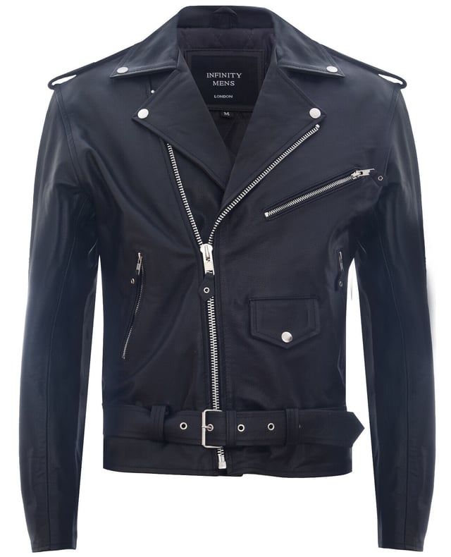 Esta chaqueta de cuero de corte ajustado, de hermosa confección y con una fusión perfecta de vanguardia y elegancia, es el accesorio de moda imprescindible de esta temporada. Imbuida de un espíritu de motociclista clásico, personificado por las hombreras con tachuelas en los hombros y los puños con cremallera para un ajuste más personalizado. Esta elegante prenda cobra vida gracias a una cremallera YKK descentrada en la parte delantera, acentuada por solapas anchas con muescas, hombreras y cinturón ajustable en la cintura. De longitud corta y corte ajustado, esta elegante chaqueta de motociclista rezuma estilo. Disponible en otros colores.