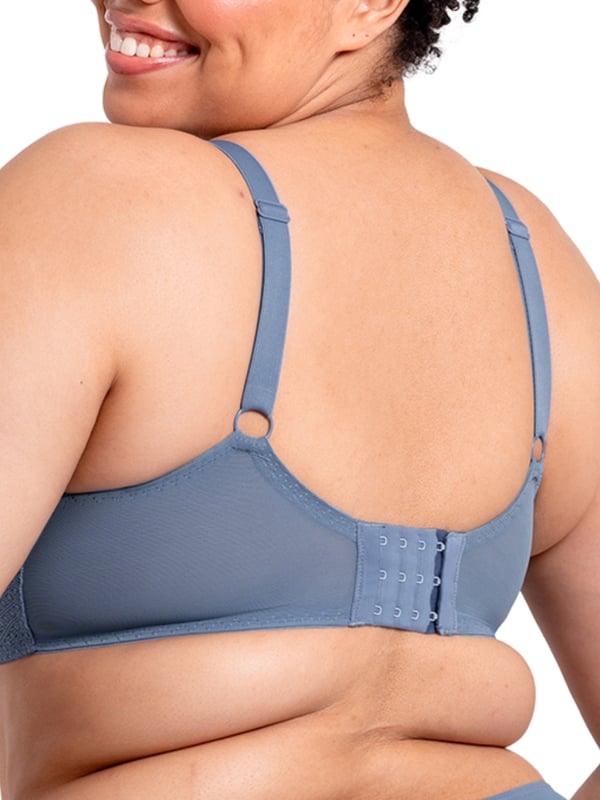 Curvy Kate Happy Balcony Bra. Non padded balcony made from recycled Nylon with four rows of hook & eye fastening perfect for fluctuating sizes, lightweight geometric lace and three part cups. The product is recommended for hand wash only.