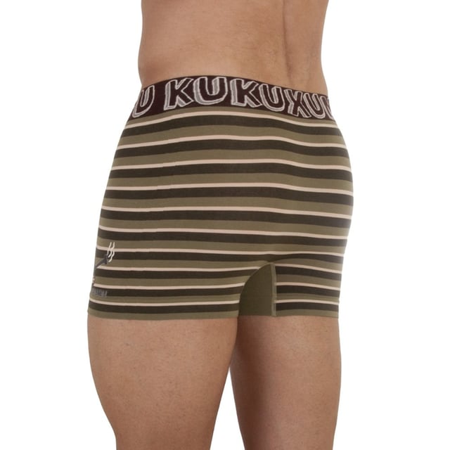 Boxer Kukuxumusu.
 Illustrations of the brand as decoration on the boxer briefs.
 Elastic waistband with the brand name printed consecutively.
 Matching seams.
 Composition: 85% Cotton, 9% Polyamide, 6% Elastane
 Care:
Care:
 - Machine wash maximum 30ºC.
 - Do not use bleach.
 - Iron at low temperature.
 - Do not use dryer.
 - Do not dry clean.
