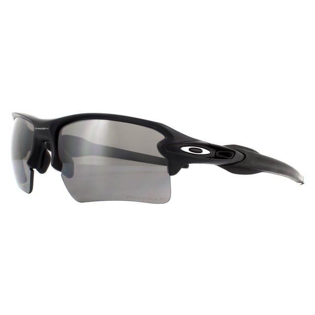 Oakley Zonnebril FLAK 2.0 XL OO9188-96 Mat Zwart PRIZM Zwart Gepolariseerd wordt van hun prestatieverzameling van Oakley genomen met een standaardformaatframe met een verbeterde lensdekking met een diepere lens op het semi-randloze frame dat nog meer grip krijgt dan vorige Incarnaties met de stengels en de neuskussens volledig bedekt met onopvallend dat meer met transpiratie grijpt. De PRIZM-weglens is speciaal ontworpen om uw mening te verbeteren, zodat u obstakels zoals rotsen en sleurt gemakkelijk kunt zien.