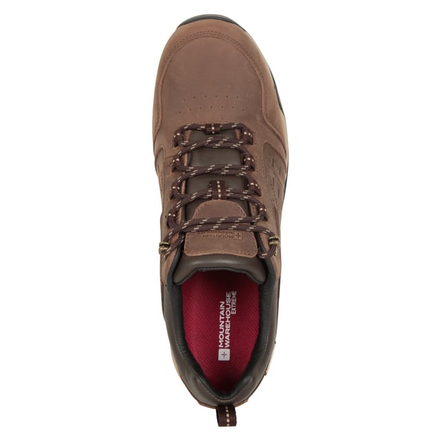Upper: Crazy Horse Leather. Midsole: Phylon. Outsole: IsoGrip. 5 Eyelets. Fabric Technology: Flexible, Lightweight, Water Resistant, Waterproof Membrane. Cushioned, Pull Tab. Flat Heel. Cut: Low Cut. Design: Contrast Detail, Logo. Toe Style: Round. Fastening: Lace Up.