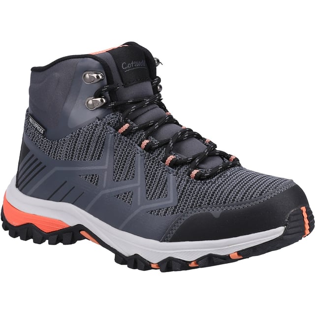 Lightweight and breathable hill and trail walking boot with an eco-conscious upper made from 85% of rPET (recycled plastic bottles). A waterproof membrane keeps feet dry whilst a memory foam foot bed cushions the feet, keeping feet comfortable.