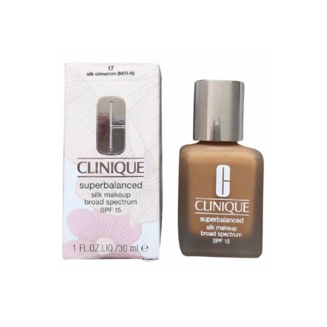 Introducing Clinique Superbalanced Silk Makeup Foundation with SPF15, a foundation that's designed to provide sheer to moderate coverage, offering a natural-matte finish for a flawless look. This foundation is formulated to cater to the unique needs of different skin types, making it an ideal choice for those with Dry Combination to Combination Oily Skin.