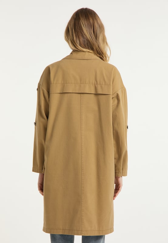 geen voering/geen voering, geen vulling  Deze DreiMaster vintage jas is ideaal voor warmere dagen. Dit casual model overtuigt door zijn brede, oversized snit, schuine zijzakken en dubbele knoopsluiting. Het zachte katoen heeft een gladde voering aan de binnenkant. Overgesneden schouders en de hoogwaardige logoknopen in vintage-stijl ronden het succesvolle ontwerp af.  Jas