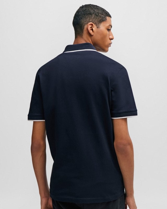 A slim-fitting polo shirt in stretch piqué by BOSS Menswear, trimmed with a logo patch at the left chest.    
Slim fitNeckline: Polo collarNumber of buttons: 3Short sleeves
95% Cotton, 5% Elastane
50507699
 