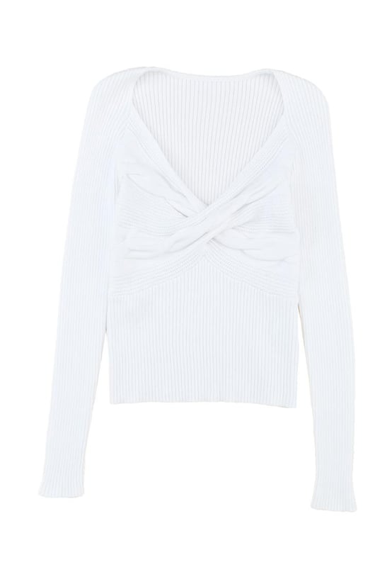 Kabelgekruiste V-hals Trui  
Stijlvol en comfortabel  
Kwaliteitsmaterialen  
V-hals met kabelgekruiste details  
Veelzijdig en modieus  
Flatteuze pasvorm  
Geschikt voor zowel casual als formele gelegenheden  
Een must-have toevoeging aan elke garderobe