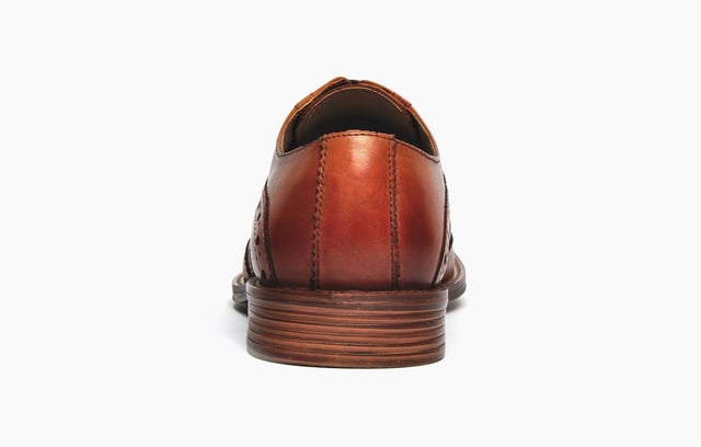 A wardrobe staple, these Catesby England Remington mens brogues are sure to elevate your smart-casual attire. The premium leather upper features classic punch hole detailing and intricate designer stitching, all in an on-trend colourway designed to impress. A slimline outsole completes the look and ensures sophisticated looks and increased traction. 
 - Leather upper
 - Classic brogue detailing throughout
 - Lace up fastening for a secure fit
 - Sturdy rubber outsole
 - Catesby England branding