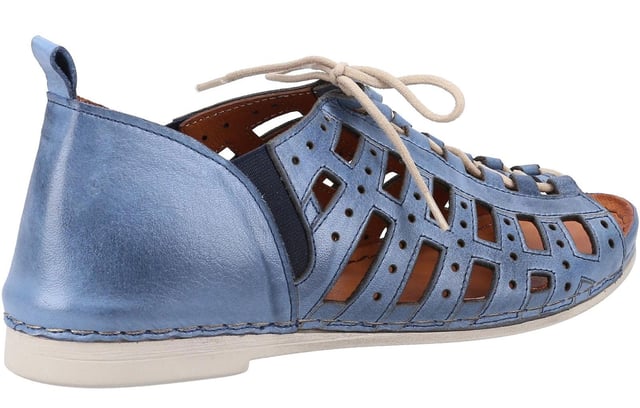 Experience luxurious comfort with Riva's Italian-inspired summer casual shoes. Featuring soft and supple leather uppers, these stylish shoes boast a low profile with a polished leather heel rim and a chic bicycle toe front. The elasticated lace front ensures a snug, stretch fit, while circular perforations and punched details add a touch of flair. Inside, you'll find a luxuriously soft leather lining and a deep, ergonomically shaped foam footbed that cushions your feet. The super flexible sole unit, enhanced with rope stitching, provides exceptional support and comfort for all-day wear.- Leather upper- Full lace closure- Cushioned footbed- Heel pull loop for easy on / off wear- Durable outsole- Riva branding